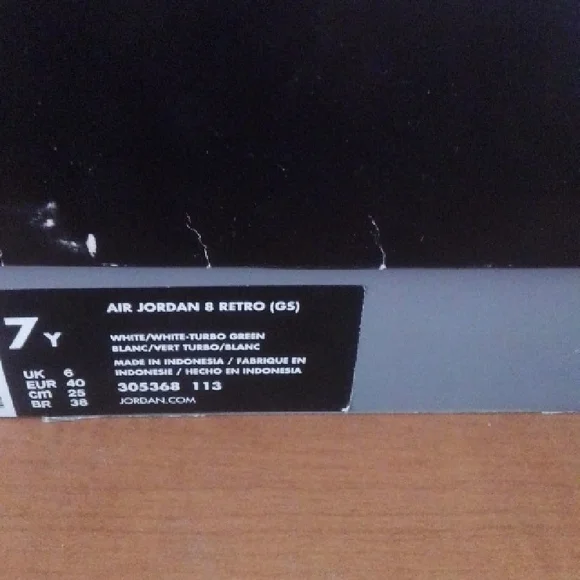 Jordan Kids White and Teal Sneakers - Picture 5 of 7